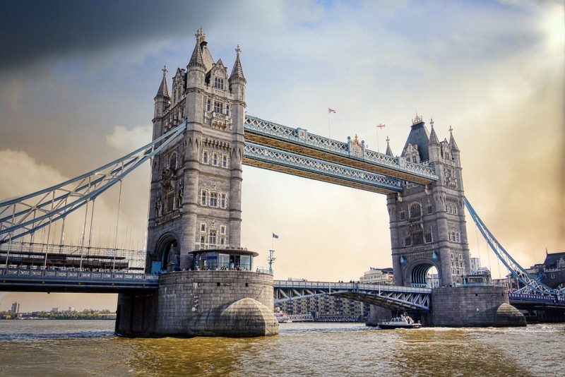 tower-bridge-london-26386